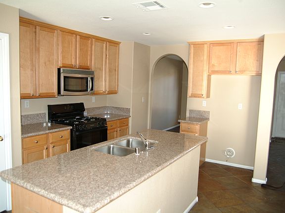 5th image of 5217 /el Prado Heights St
