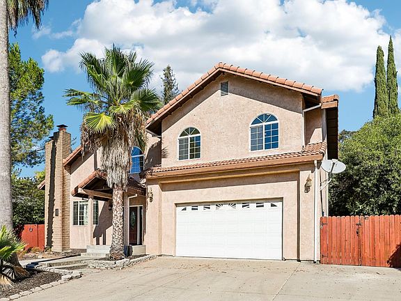 3rd image of 3565 Mountain View Dr