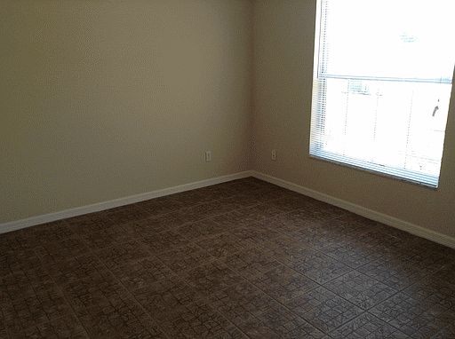 3rd image of 15255 Lafite Ln