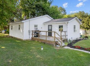 3194 E Pierceton Rd, Warsaw, IN 46580