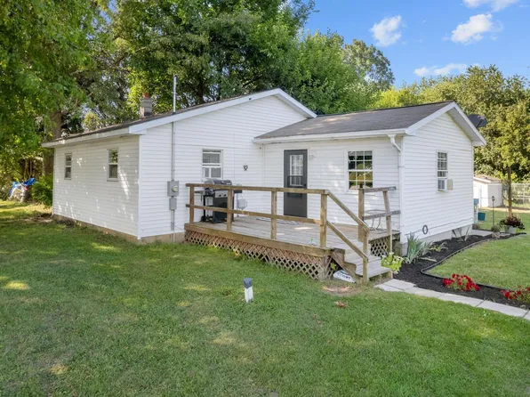 3194 E Pierceton Rd, Warsaw, IN 46580