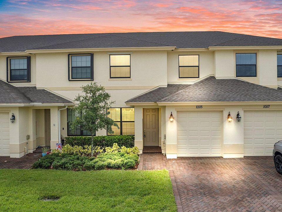 1st image of 10115 W Villa Circle