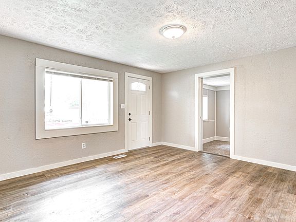 4th image of 6189 Vigo Dr