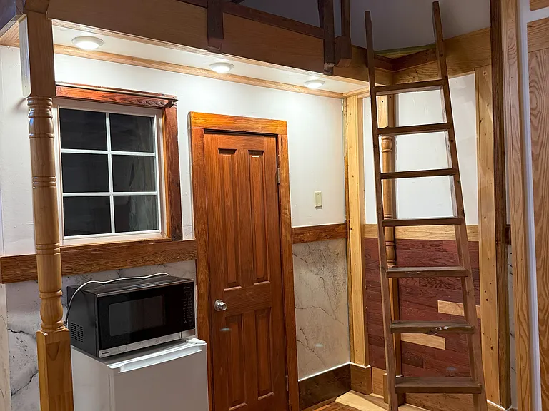 319 N Dupre St — Photo 9