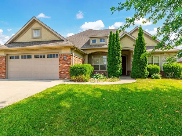 3102 Crabapple Ln, Columbia, MO 65203