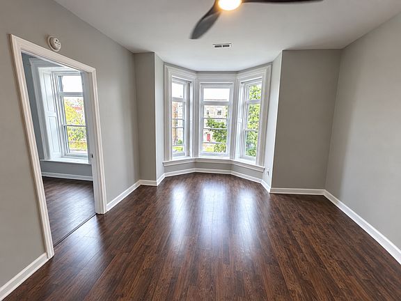 5th image of 3141 W Fulton St APT 2