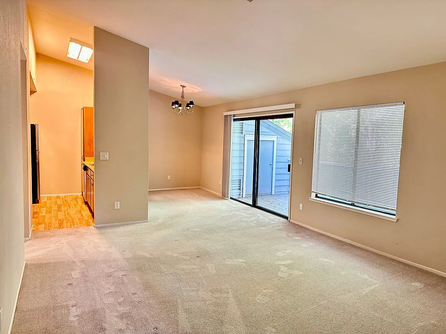 Move in Ready Condo in Dublin — Photo 1