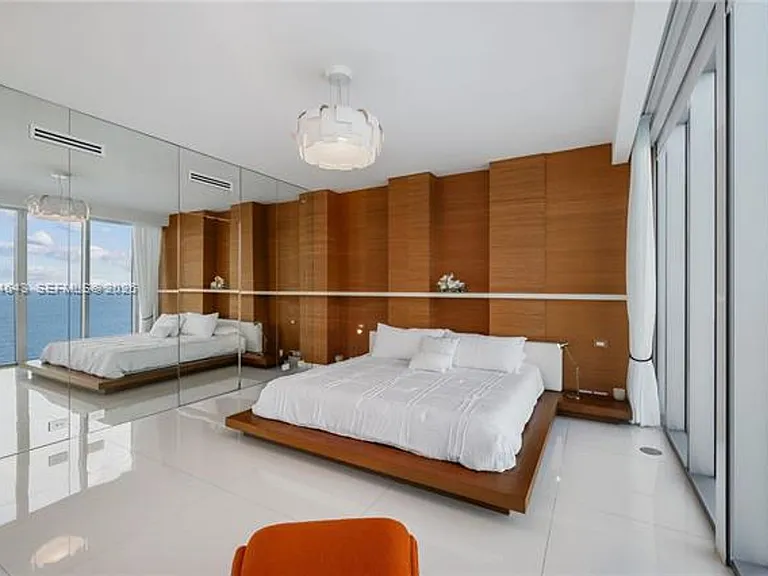 6899 Collins Avenue Cu #2208 — Photo 31