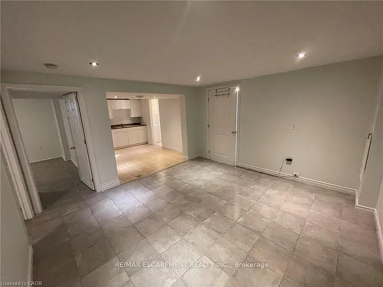26 Stewart Ave #LOWER — Photo 16