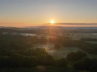 Phillips Rd, Hartshorne, OK 74547