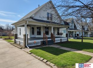 5035 Knox St, Lincoln, NE 68504