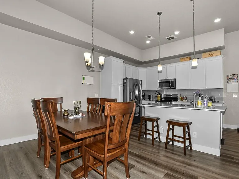 6826 School House Dr — Photo 16
