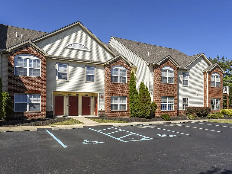 Iron Ridge and Stonegate Apartments — Photo 37