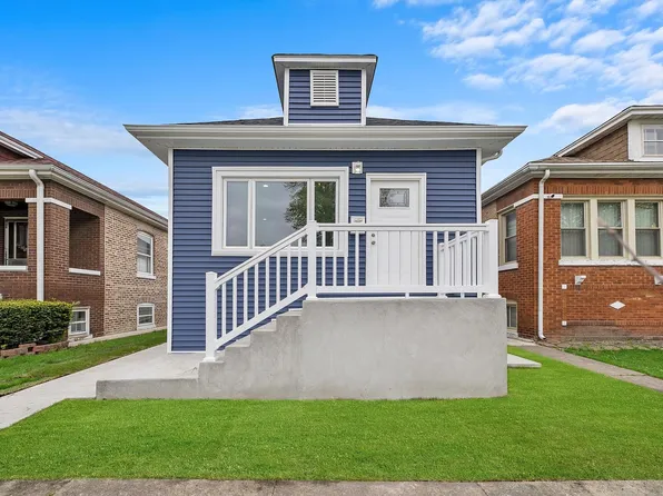 7427 W 57th St, Summit, IL 60501