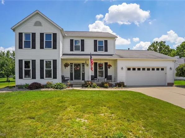 3270 Forestmeadow Dr, Cuyahoga Falls, OH 44223