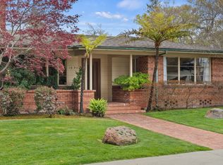 1990 Newell Rd, Palo Alto, CA 94303