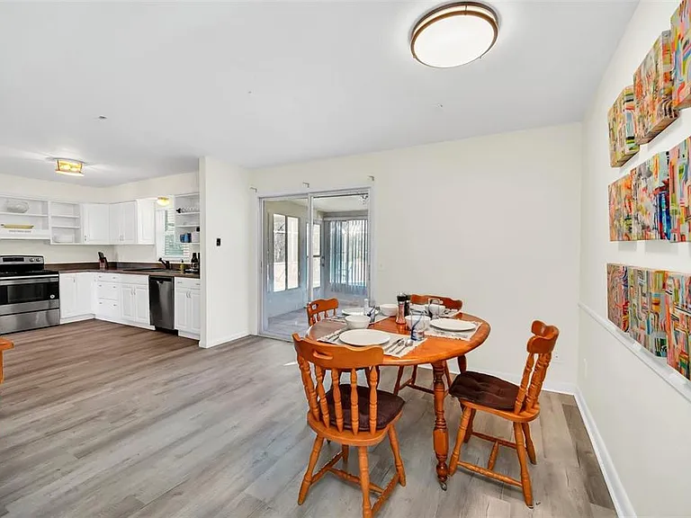 5 SE Ocale Way — Photo 8