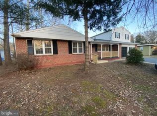 589 Shelbourne Rd, Reading, PA 19606