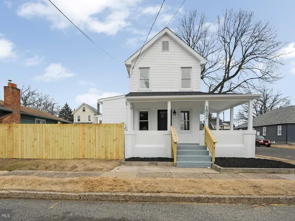 1027 Asbury Ave, National Park, NJ 08063