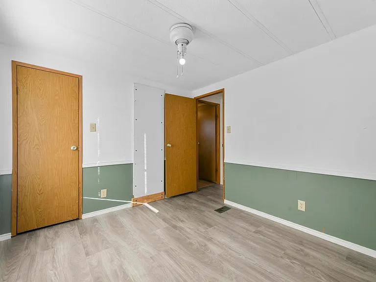 4922 County Road 803 — Photo 4
