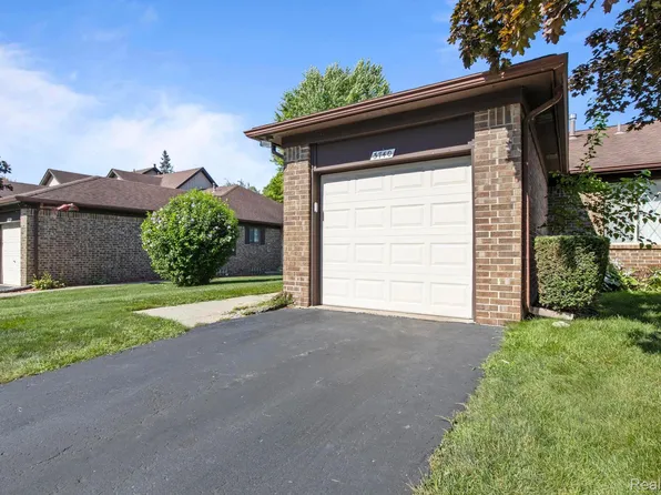 3740 Heritage Pkwy, Dearborn, MI 48124