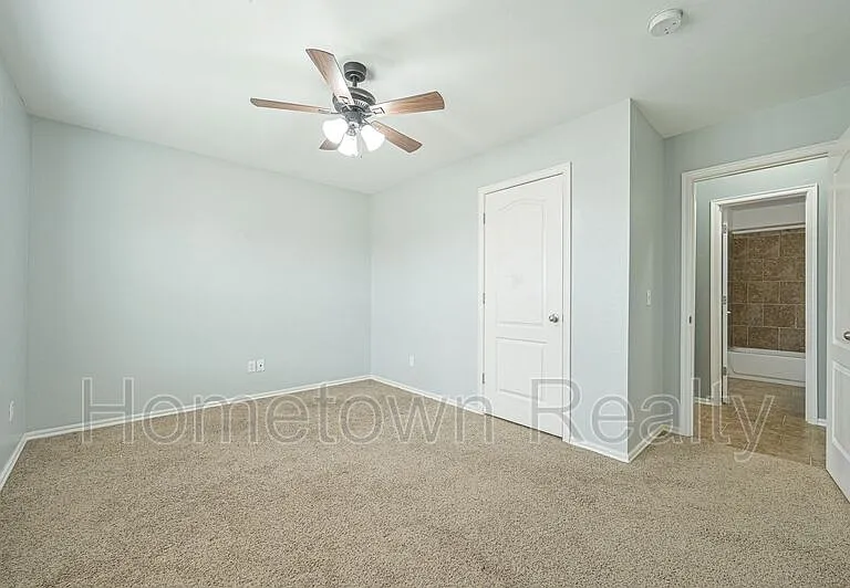 11521 SW 24th St — Photo 23