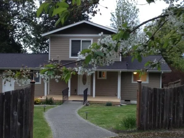2817 Cabrini Dr NW, Gig Harbor, WA 98335