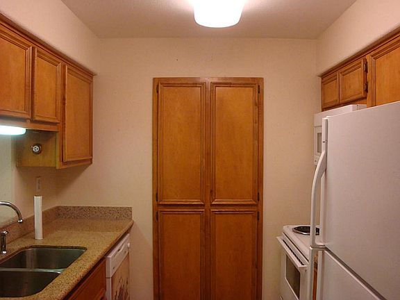 2nd image of 215 Post Office St APT 1101