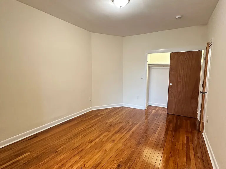 1315 Commonwealth Ave #404 — Photo 14