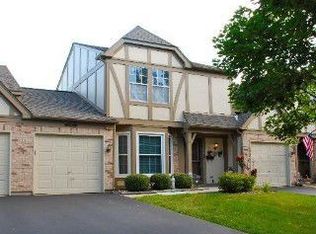 1115 Mystic Ct, Carol Stream, IL 60188