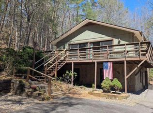 5719 Pine Crest Rd, Young Harris, GA 30582