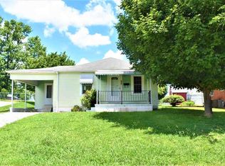 508 9th St, Newport, TN 37821