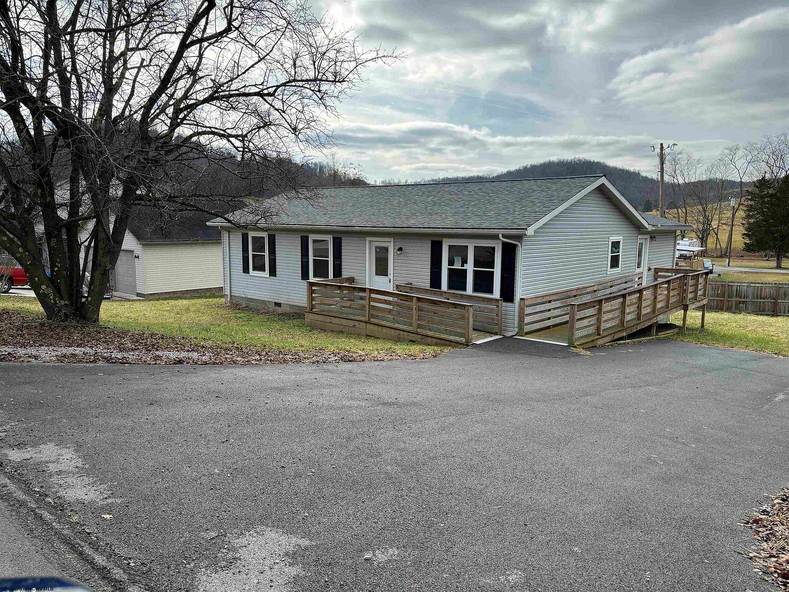 203 Tygart Dr, Philippi, WV 26416 MLS 10152489 Zillow