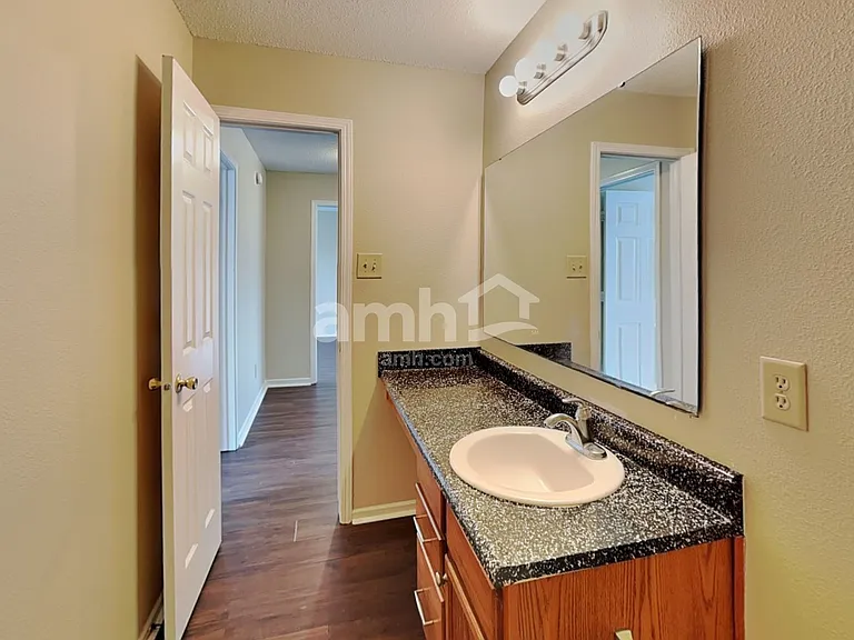 2957 Seasons Dr — Photo 19