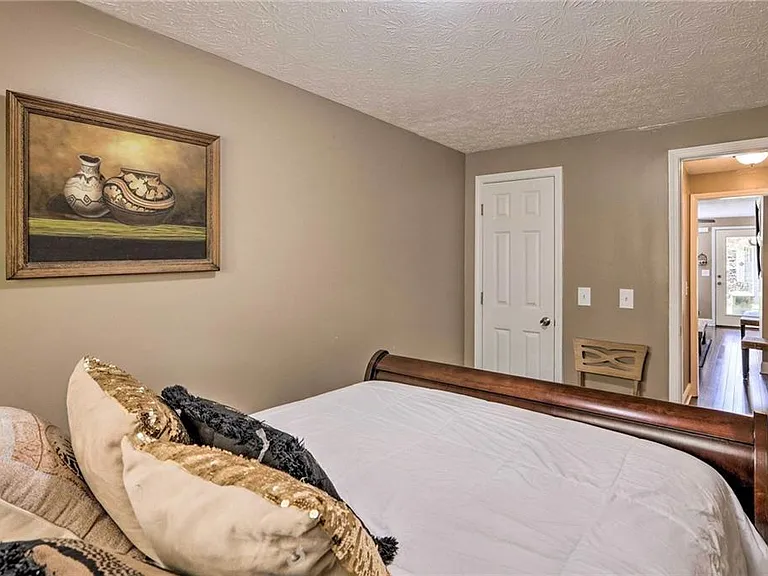 6207 Moss Dr — Photo 9