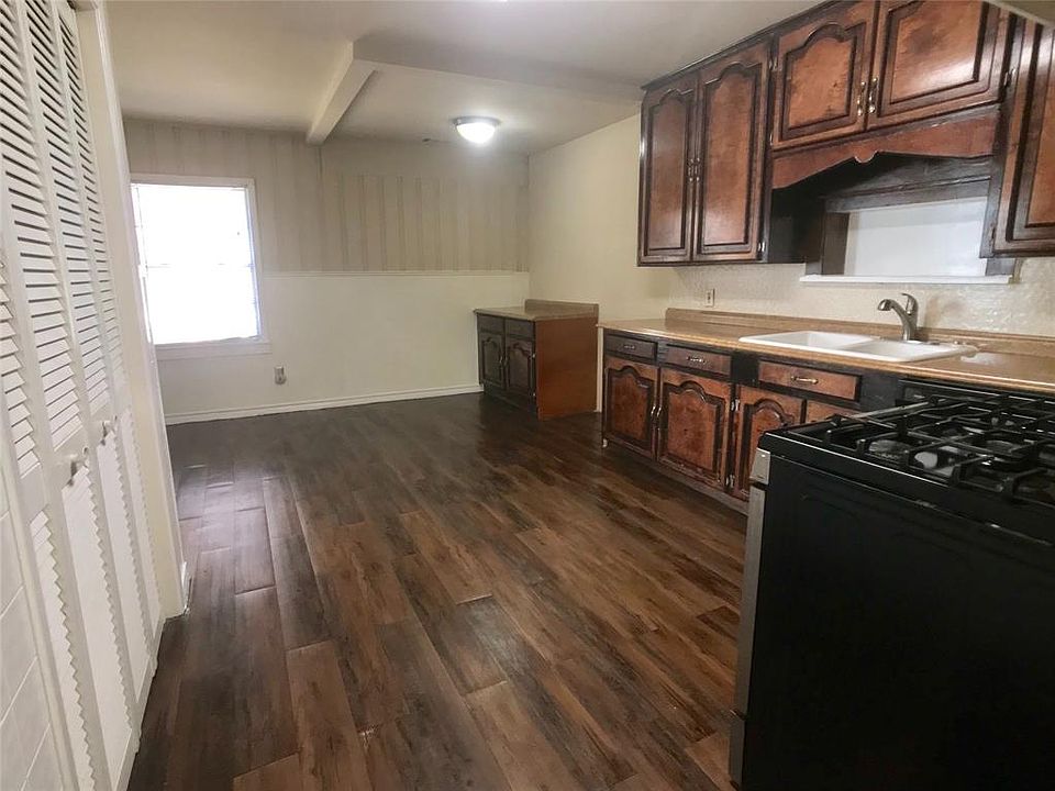 1st image of 3929 Glenhaven Blvd