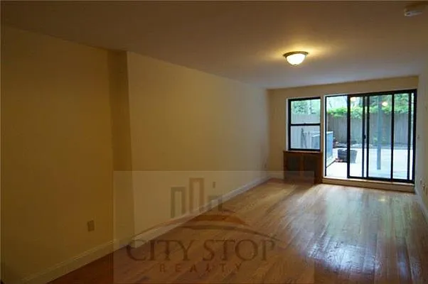 Rented by City Stop Realty | media 17