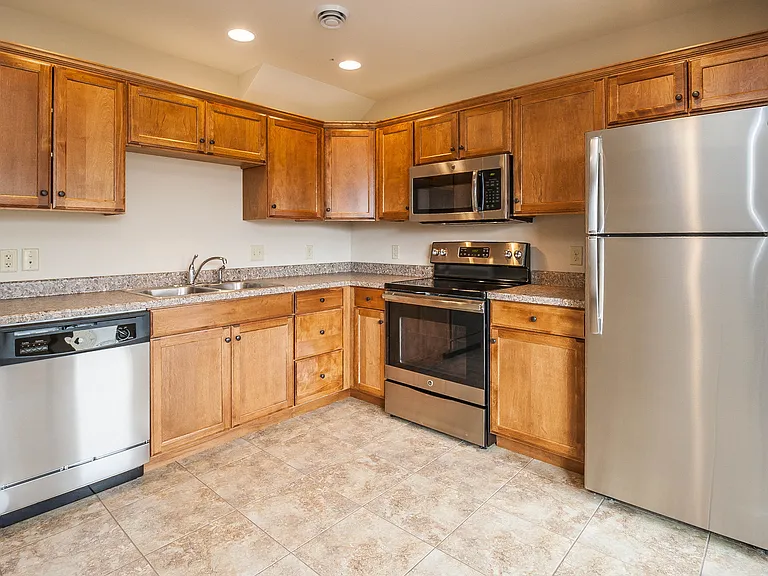 Monument View Townhomes — Photo 31