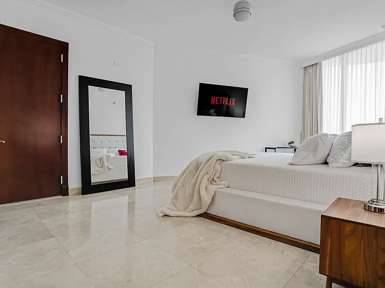 15901 Collins Ave #2305 — Photo 30