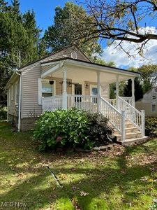 358 Burwell Rd, Leavittsburg, OH, 44430