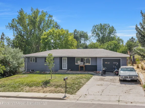 884 Stout St, Craig, CO 81625