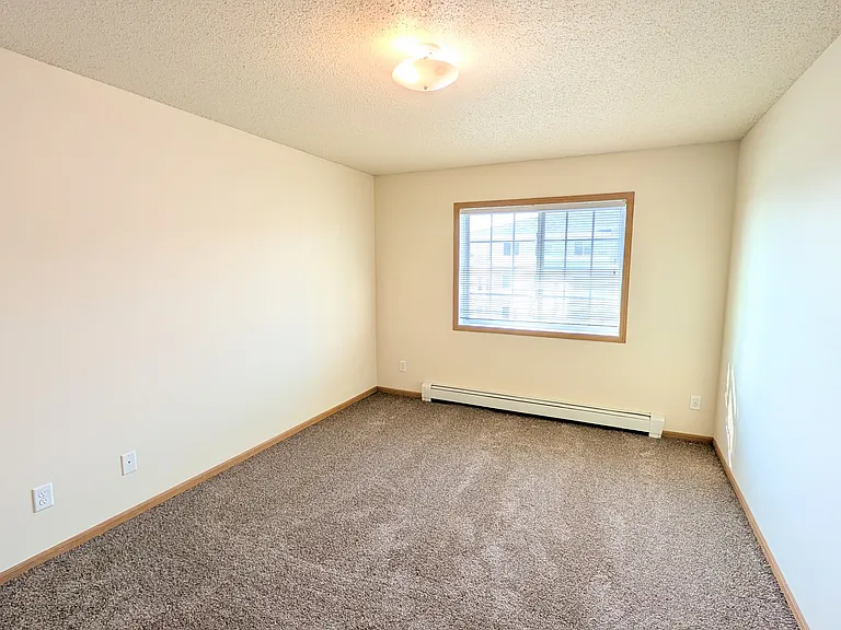 Amber Ridge Apartments — Photo 17