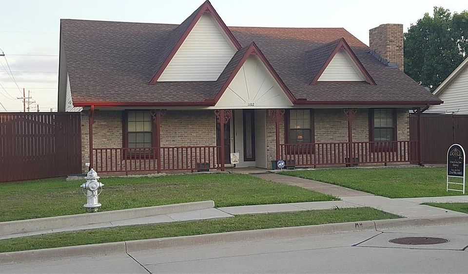 1st image of 1102 Woodrow Dr