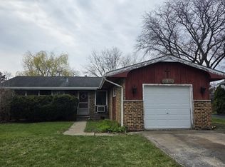 5940 Carpenter St, Downers Grove, IL 60516
