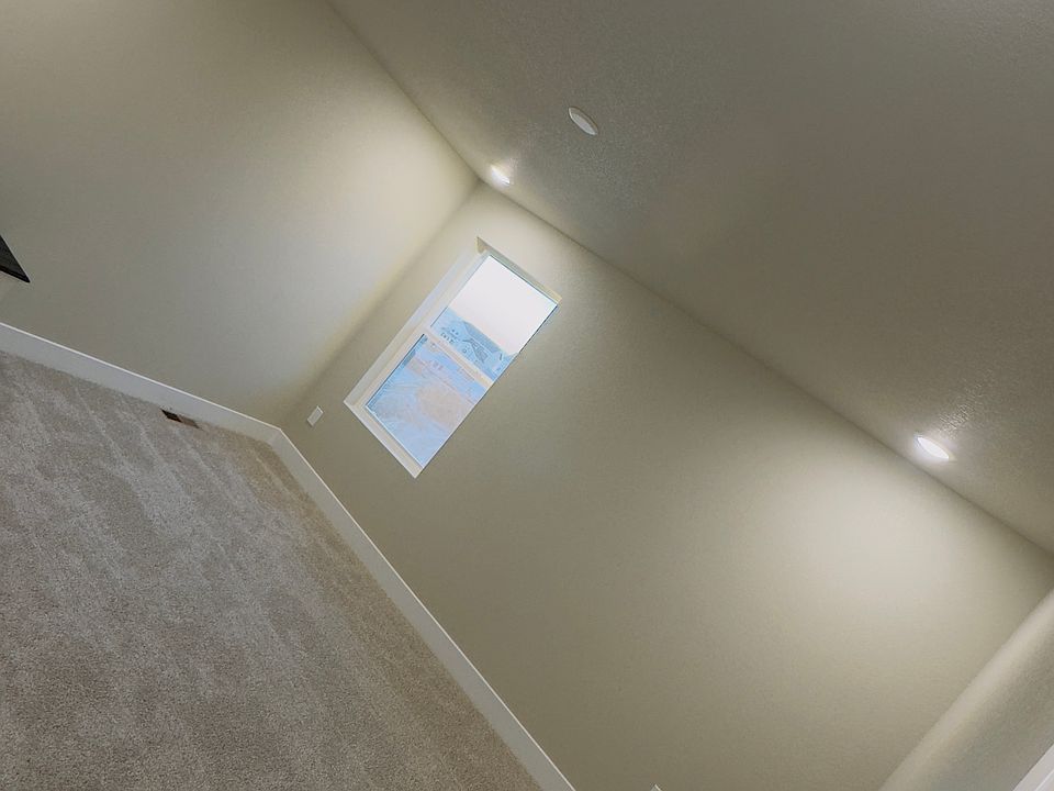1st image of 5409 Sidewinder Dr Room 1