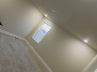 5409 Sidewinder Dr ROOM 1, Colorado Springs, CO 80925