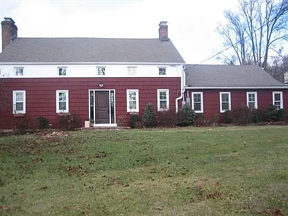 825 Brown Rd photo 1