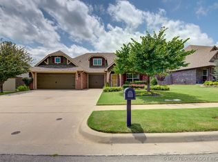 17528 E 44th St, Tulsa, OK 74134