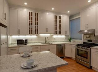 542 Union St, San Francisco, CA 94133