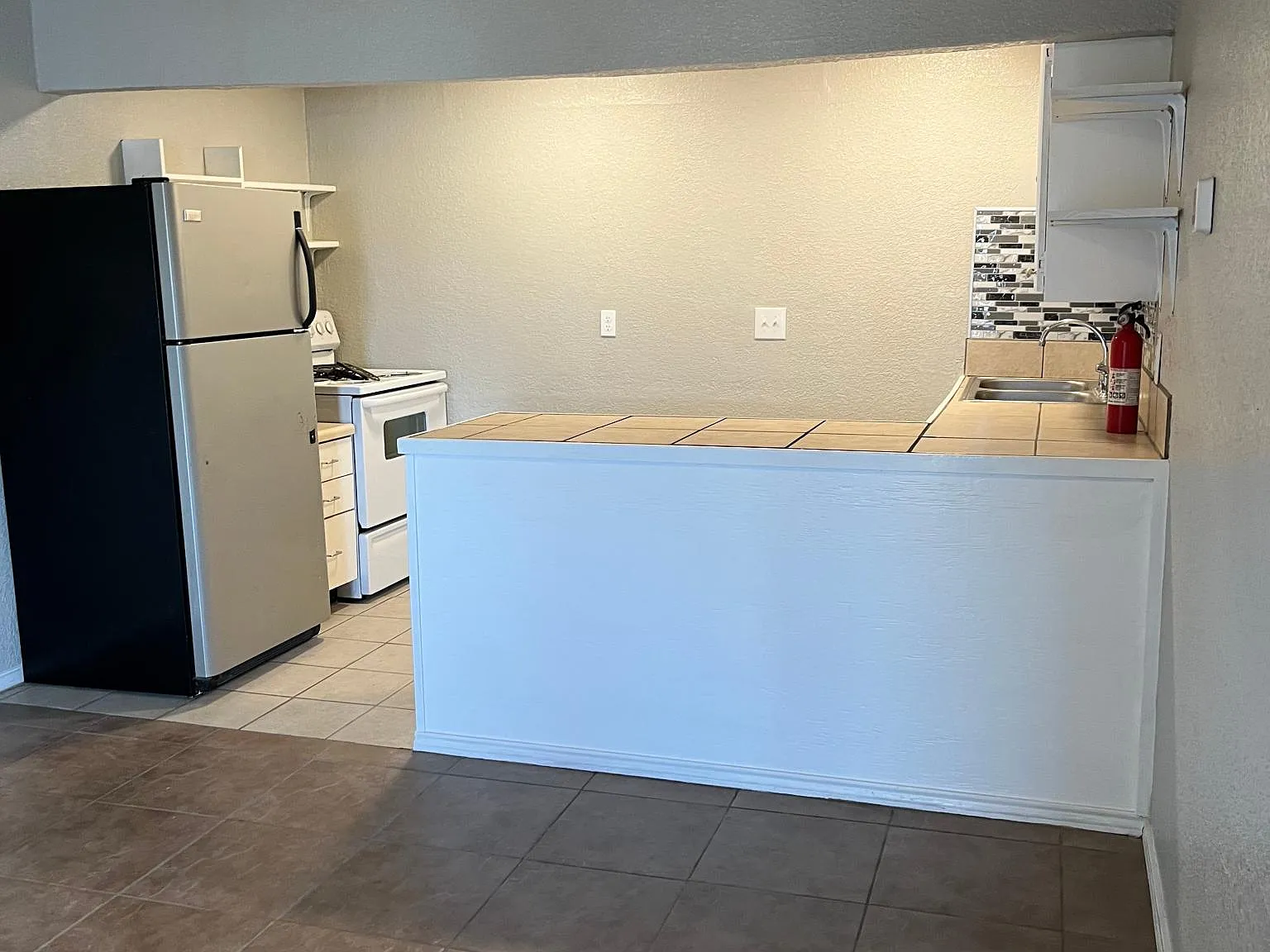 2 bed, 900 sqft, $1,195 — Photo 4